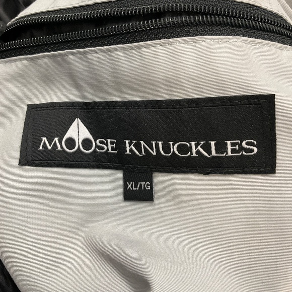 Moose Knuckles Light Grey Cloud 9 Down Puffer Parka Coat with Belt - Picture 4 of 8